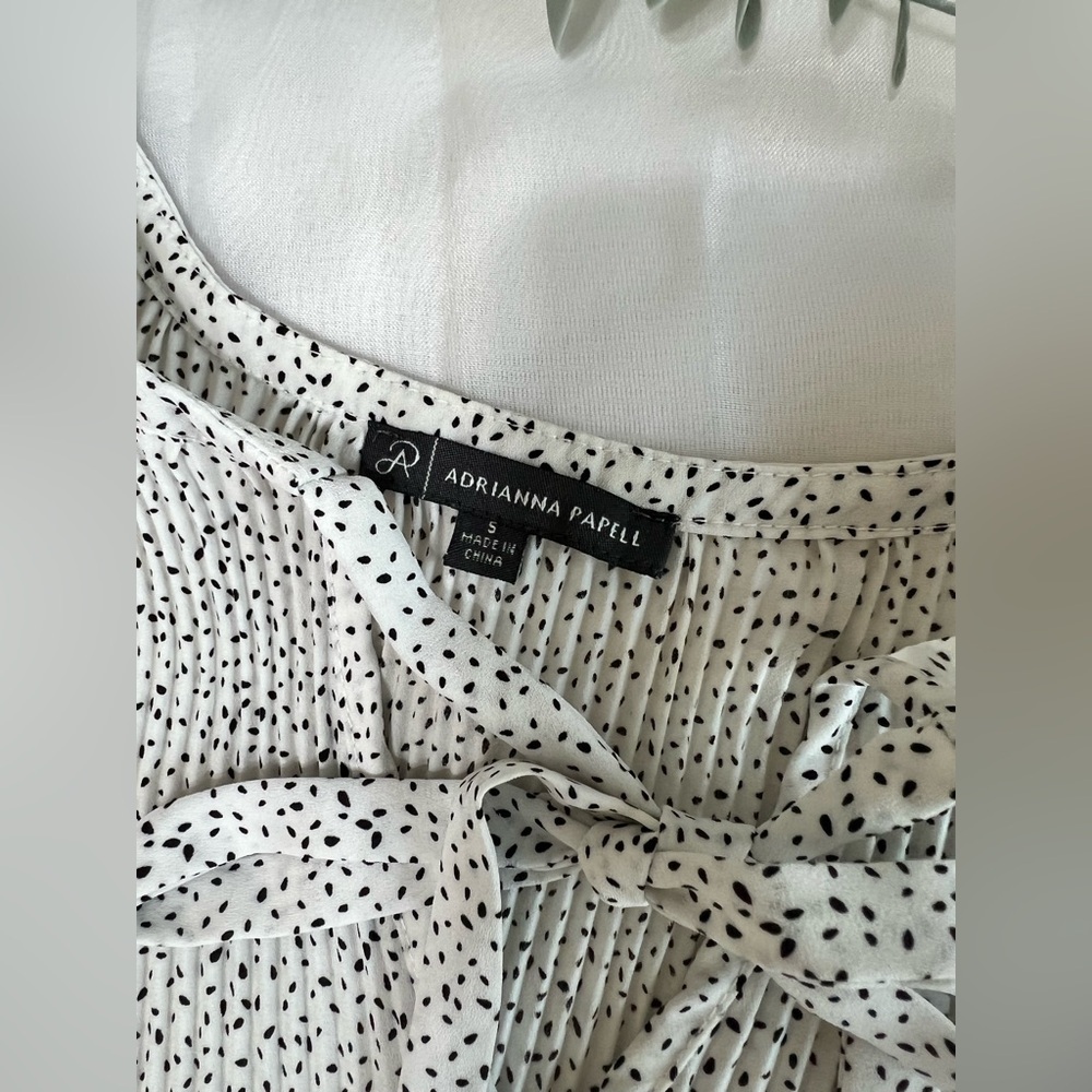 Adrianna Papel Women Small White Black Polka Dot Pleated Blouse Shirt Flowly Top - Picture 7 of 11